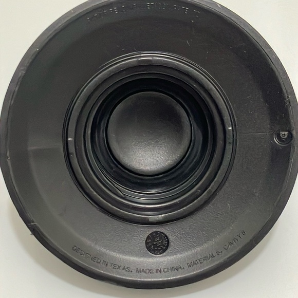 Yeti 26oz Rambler Bottle Texas Firefighter edition - Picture 9 of 12